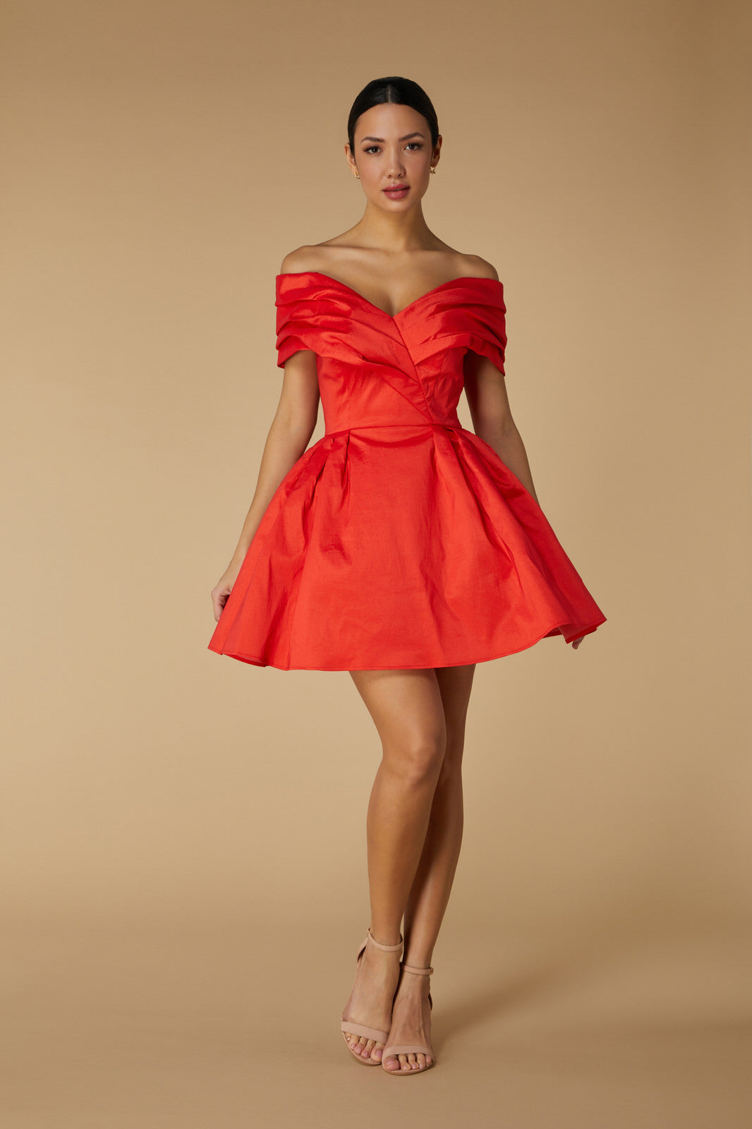 Belle Bardot Mini Dress with Voluminous Tulle Skirt